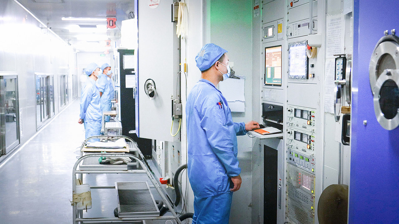 Optical filter coating
